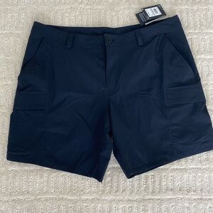 **NWT- Men’s UNDER ARMOUR five pocket UPF shorts